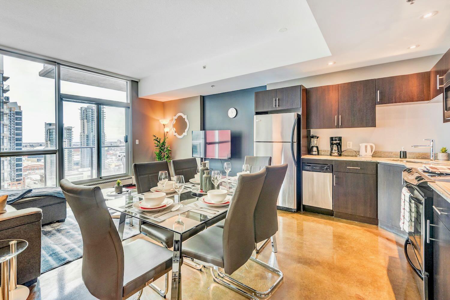 Modern 2Br Condo - King Bed - Downtown City Views YYC Eksteriør bilde