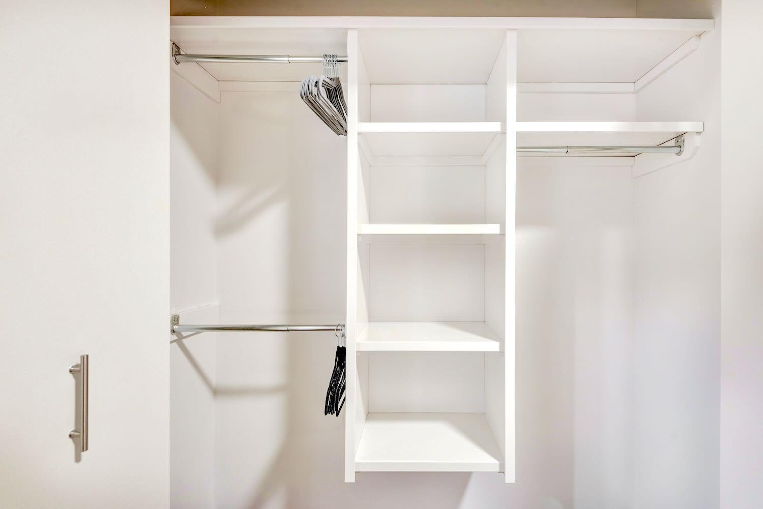 Modern 2Br Condo - King Bed - Downtown City Views YYC Eksteriør bilde